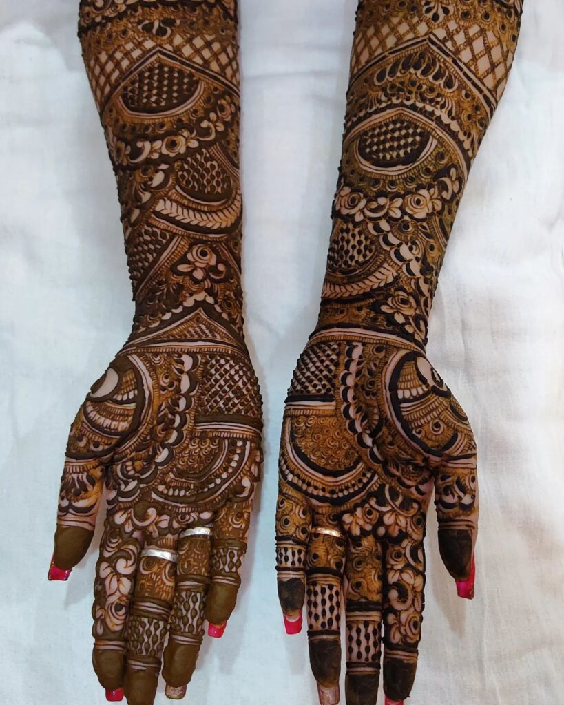 Latest Bridal Mehndi Designs for Full Hands: Stay in Style