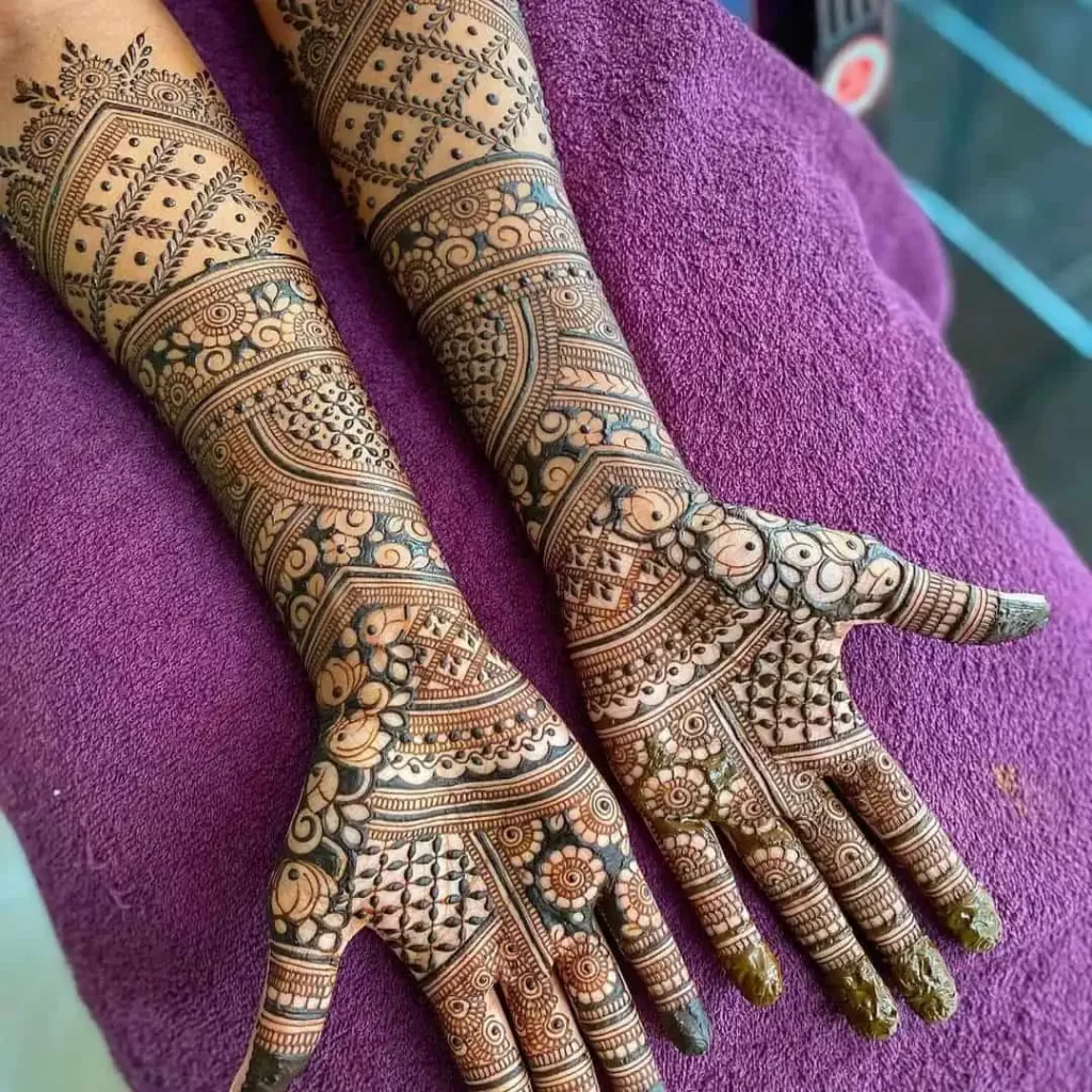 Simple Mehndi Design That Looks Gorgeous on Hands-sonthuy.vn