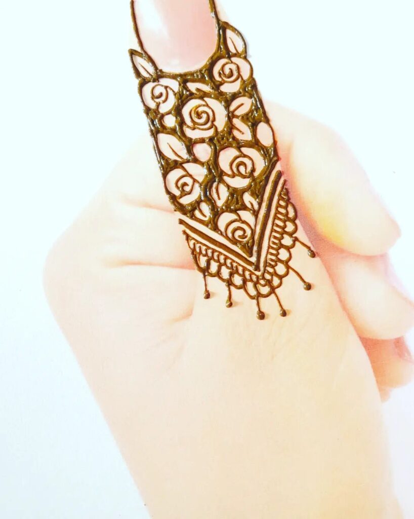 35 Stylish Fancy Arabic Mehndi Designs for Modern Beauty