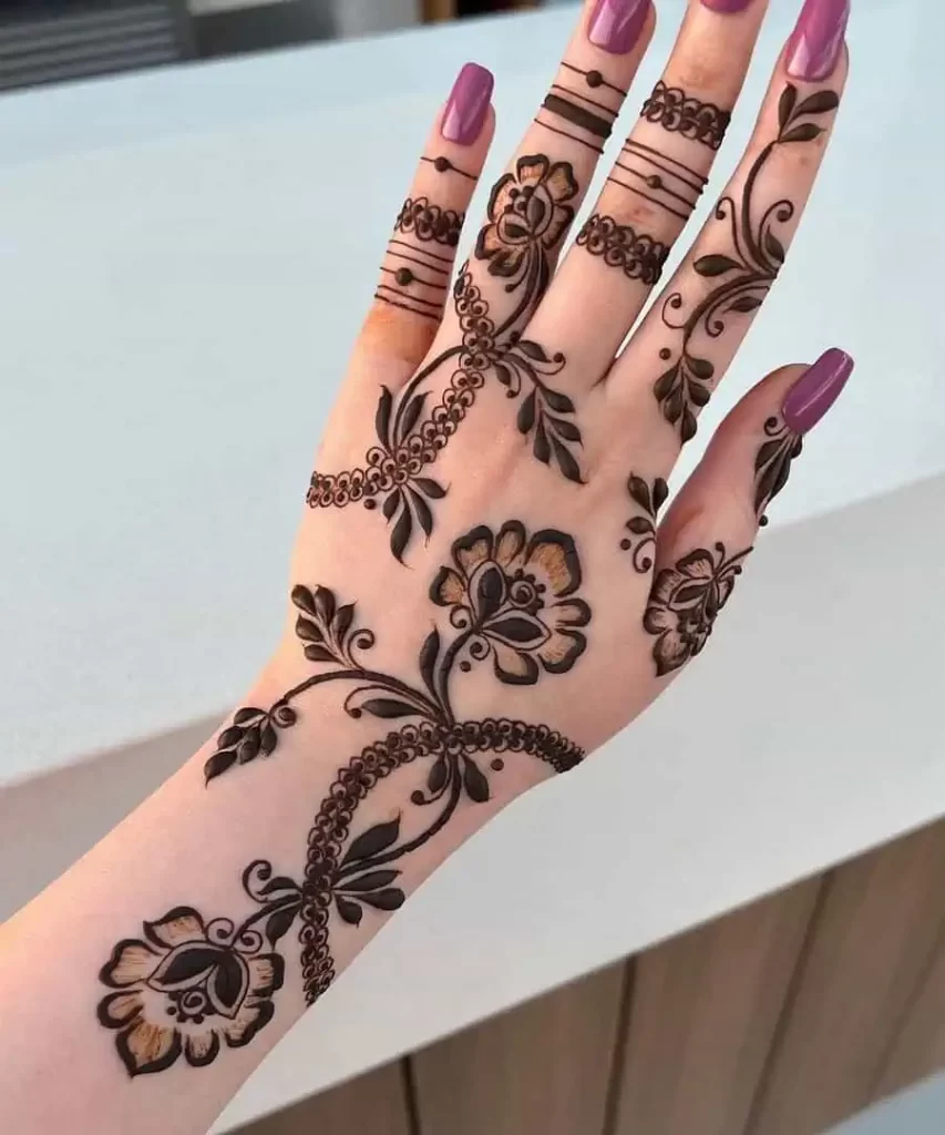 Gulf Style Mehndi Design